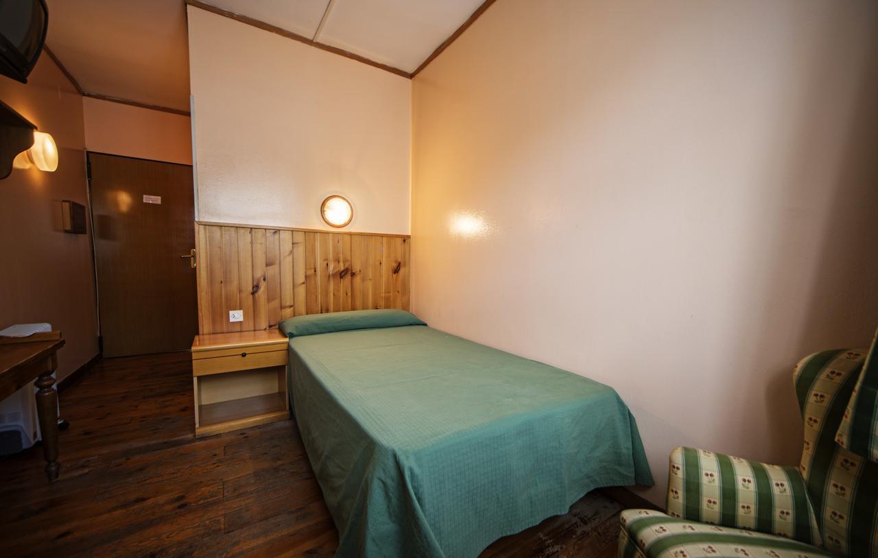 Hotel Hipic Βιέλα Εξωτερικό φωτογραφία
